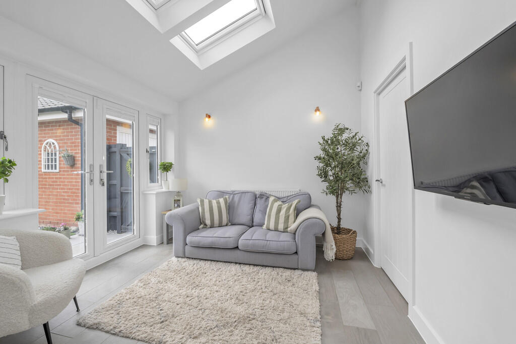 House in West Suffolk, Marham Park - More