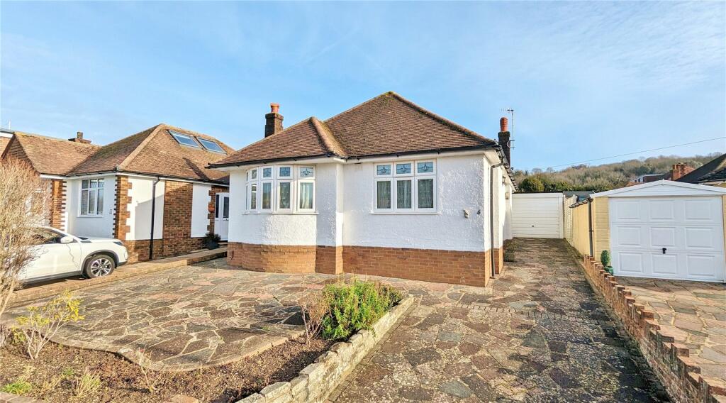 Main image of property: Aldwick Crescent, Findon Valley, Worthing, West Sussex, BN14