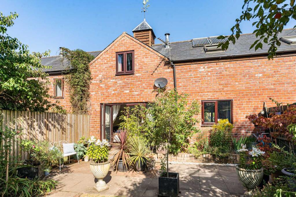Main image of property: Farm Court, Farm Court, Lucton, Leominster, Herefordshire, HR6 9PQ