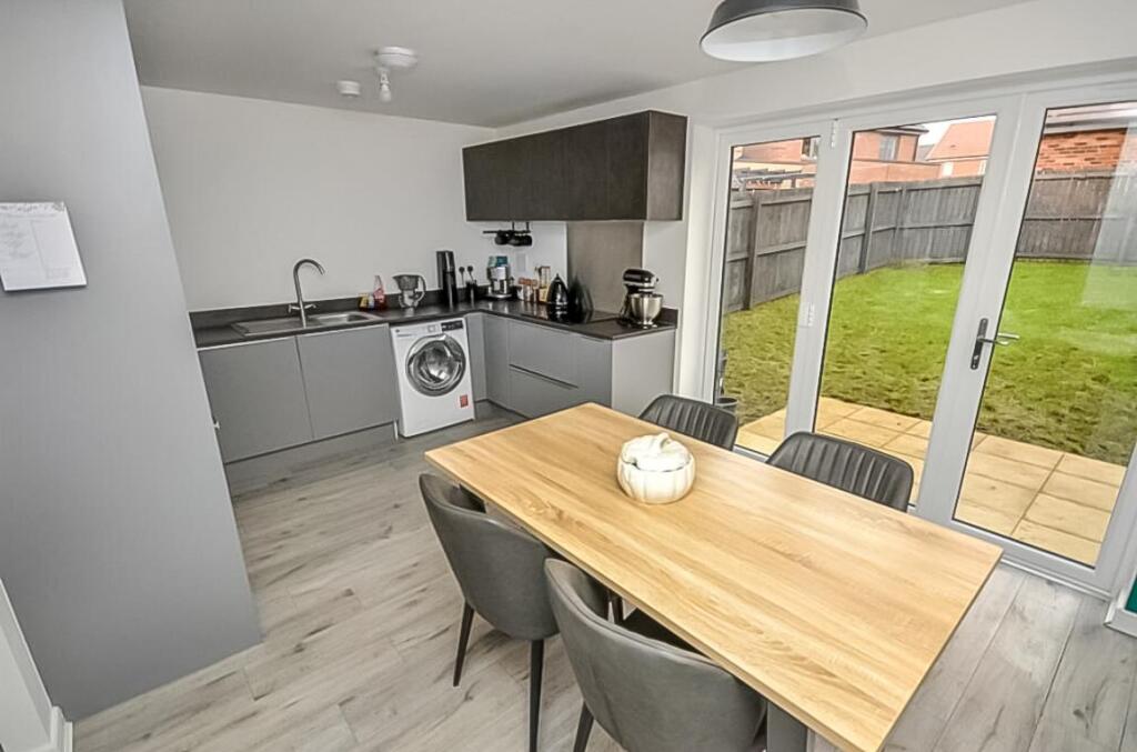 Main image of property: Low Avenue, Chilton