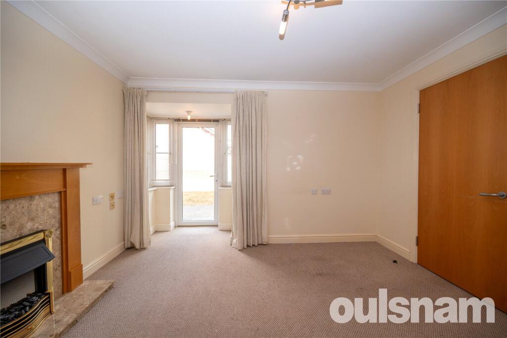 Apartment in Coventry - View 3