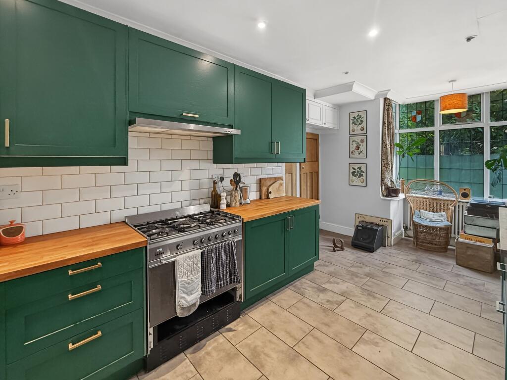House in Manchester, Greater Manchester - View 4