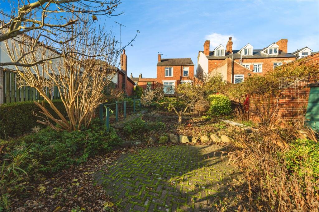 Cross Hill, Ecclesfield, Sheffield, S35 photo 2