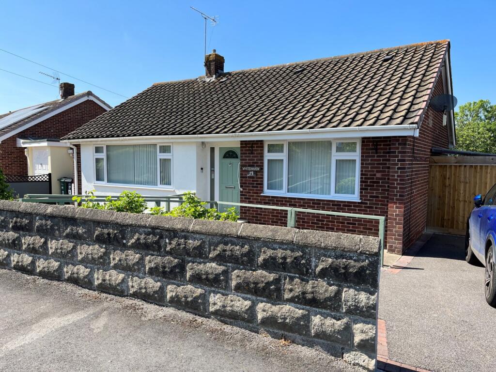 Main image of property: Silverlow Road, Nailsea, North Somerset, BS48