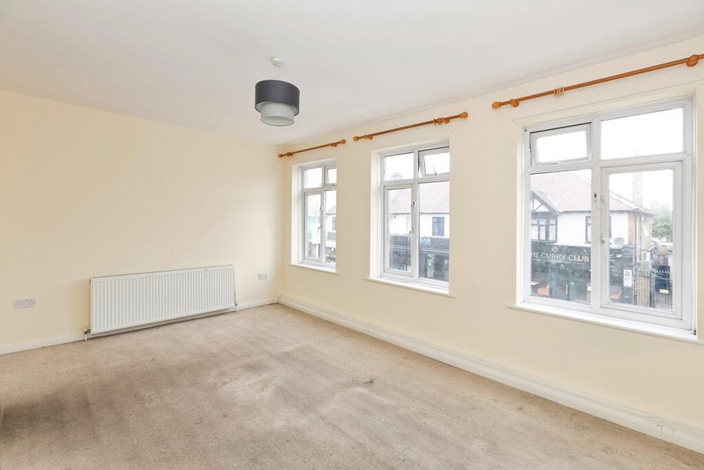 High Street, Barkingside, Ilford, IG6 photo 4