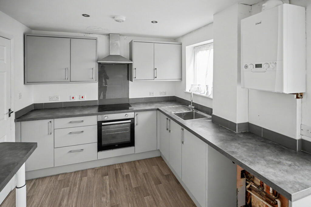 House in Northampton, Westone - View 5