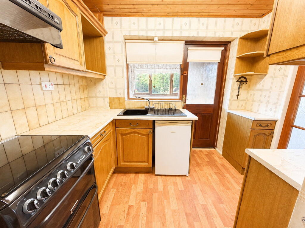 House in Dudley, West Midlands - More