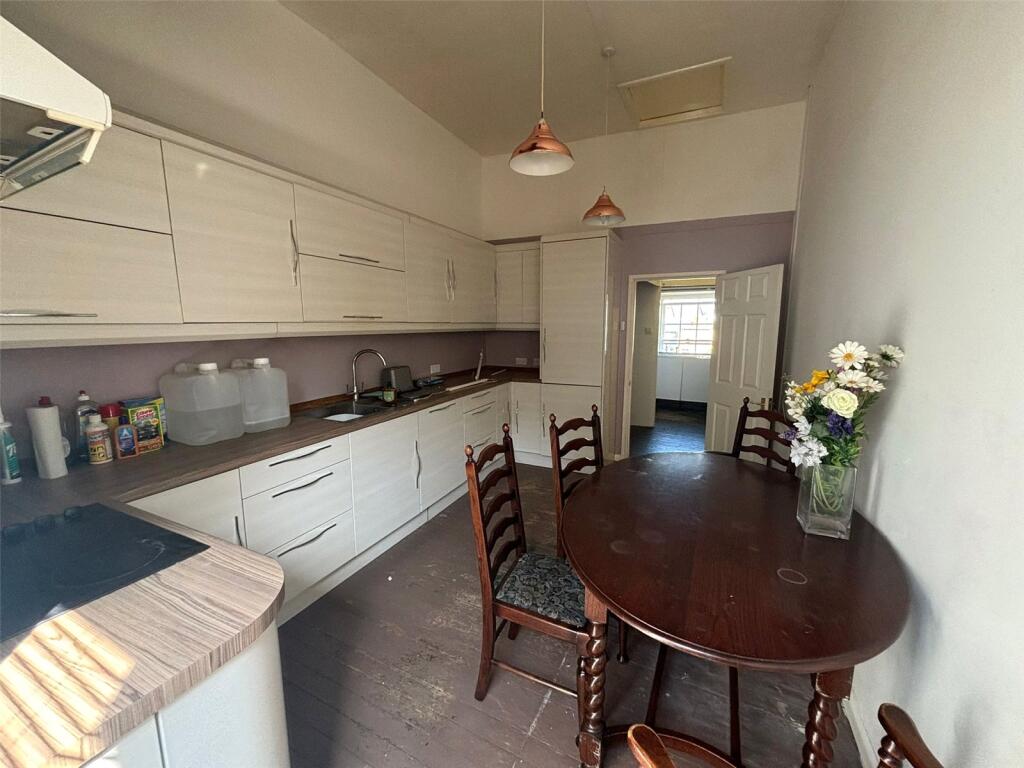 House in Haverfordwest, Albert Town - View 4