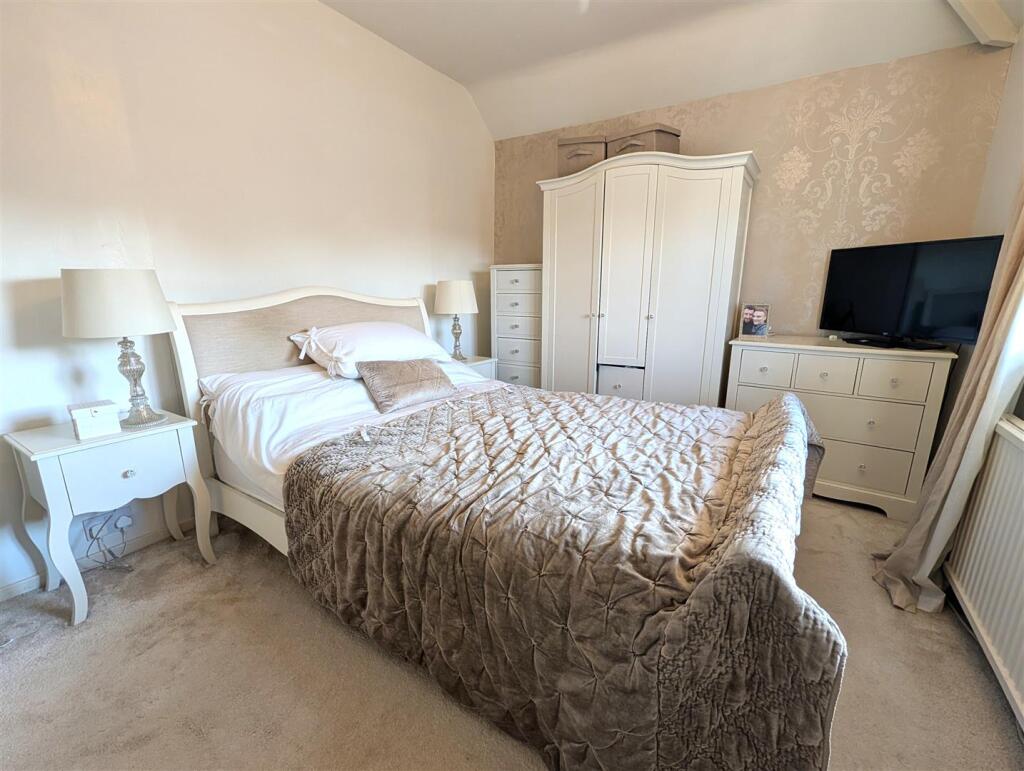 House in South Norfolk, Aslacton - More