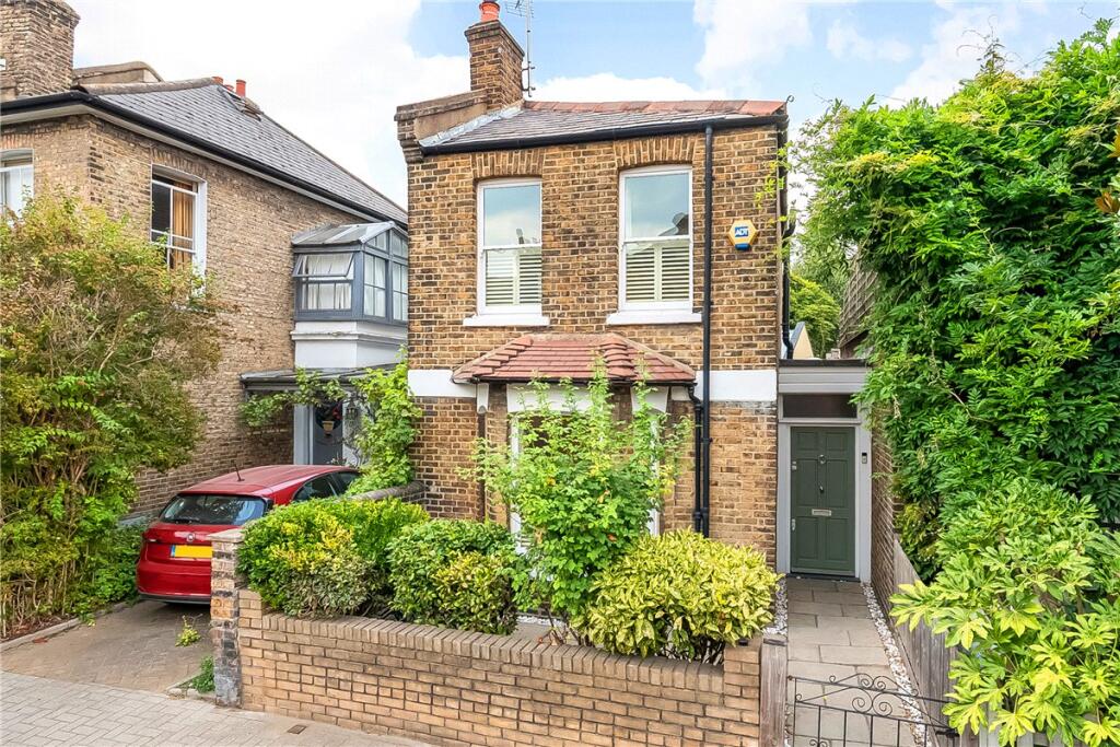 Main image of property: Nottingham Road, London, SW17