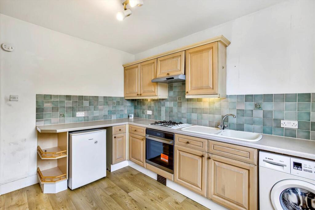 Apartment in London - View 5