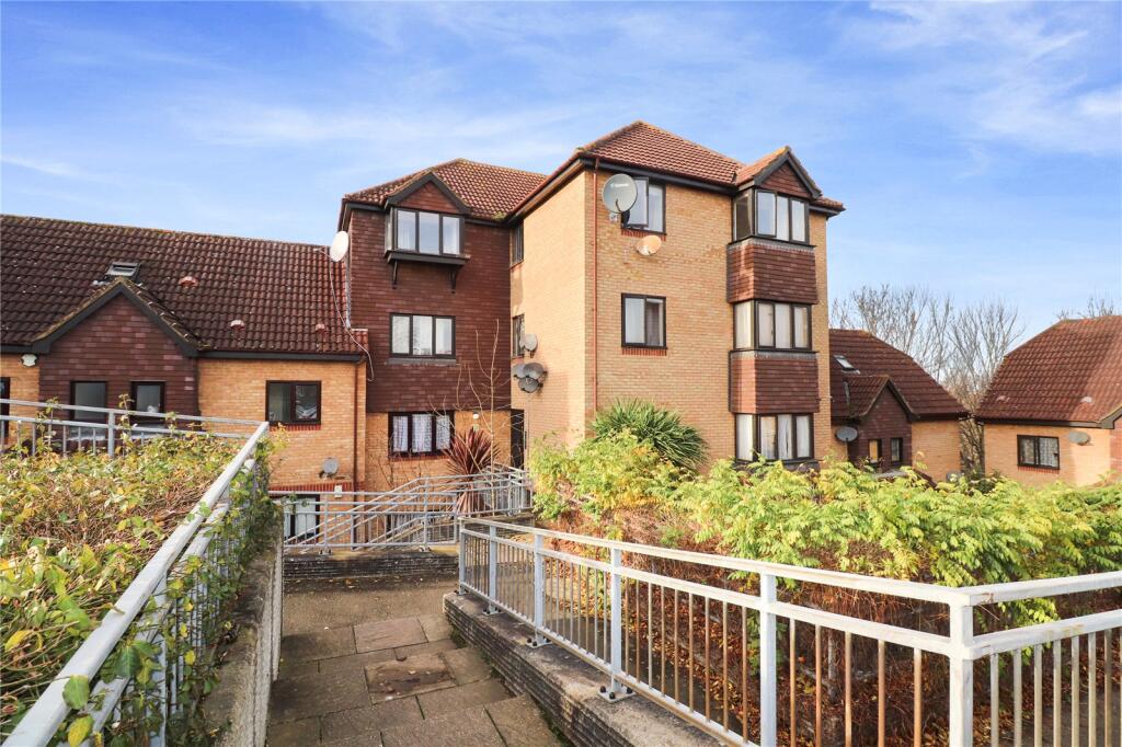Main image of property: Hattersfield Close, Belvedere, Kent, DA17