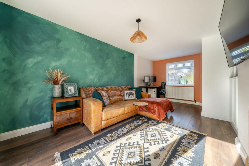 House in Oakham - More
