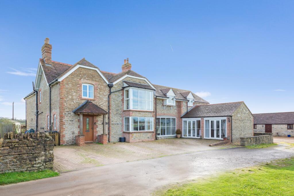 Additional image 2 of Racecourse Lodge, Wincanton