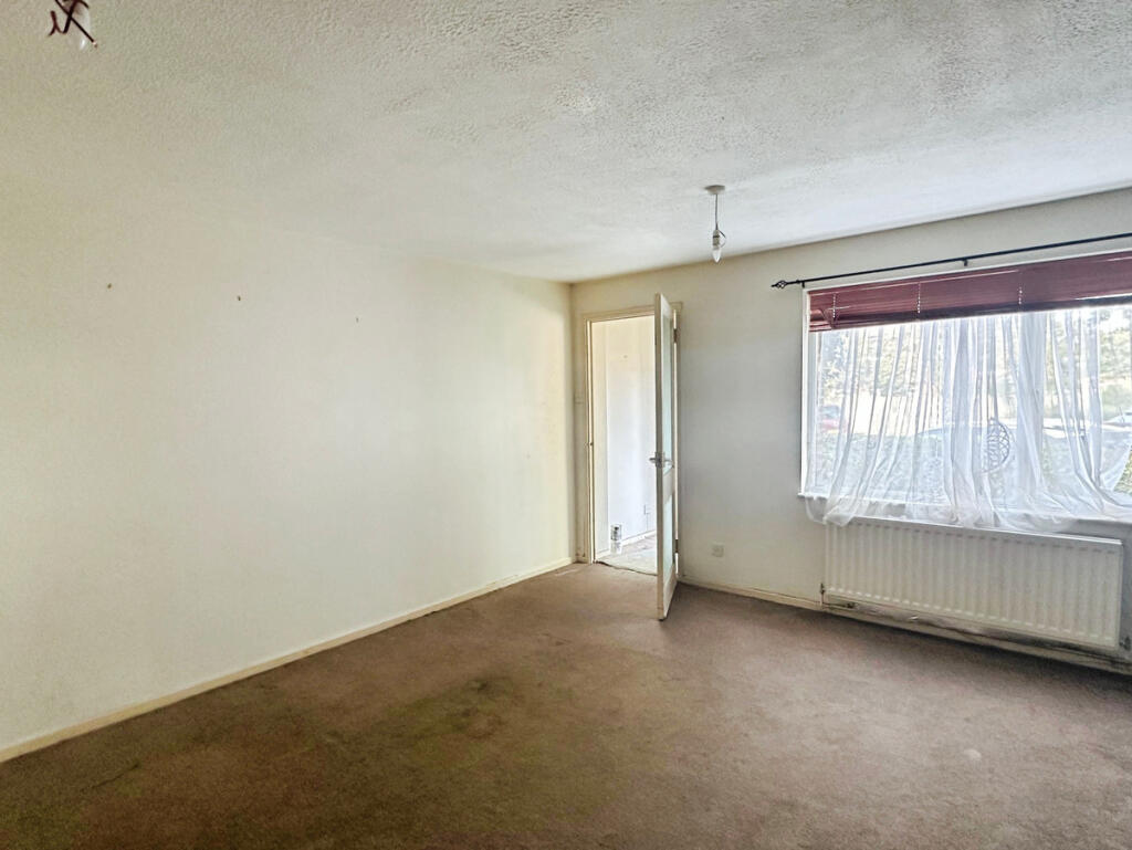 House in Tonbridge - More