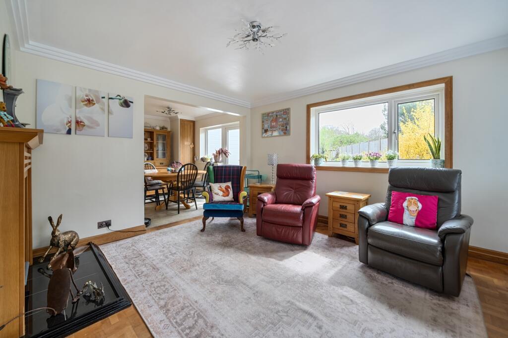 House in Dover, Eastry - More