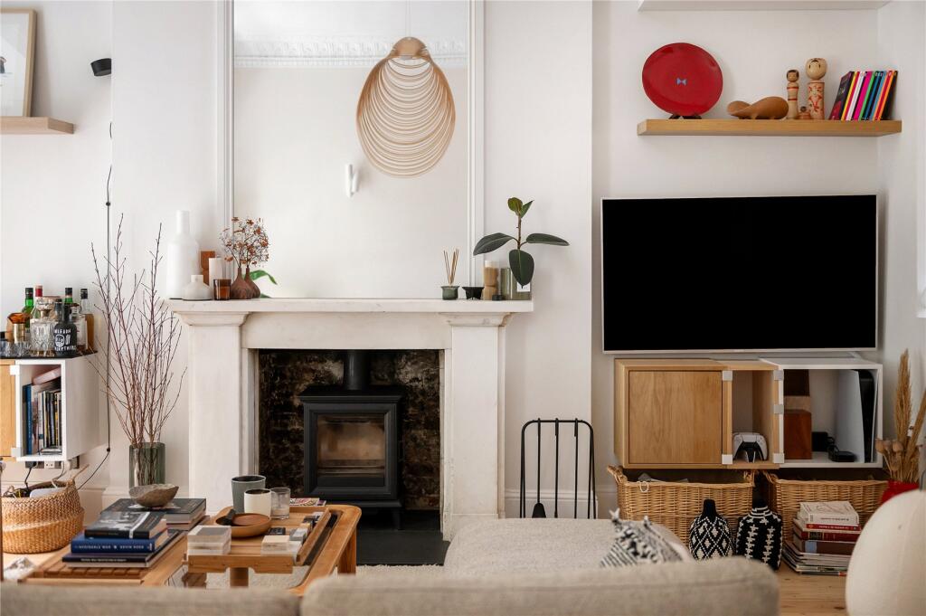 Apartment in London - View 4