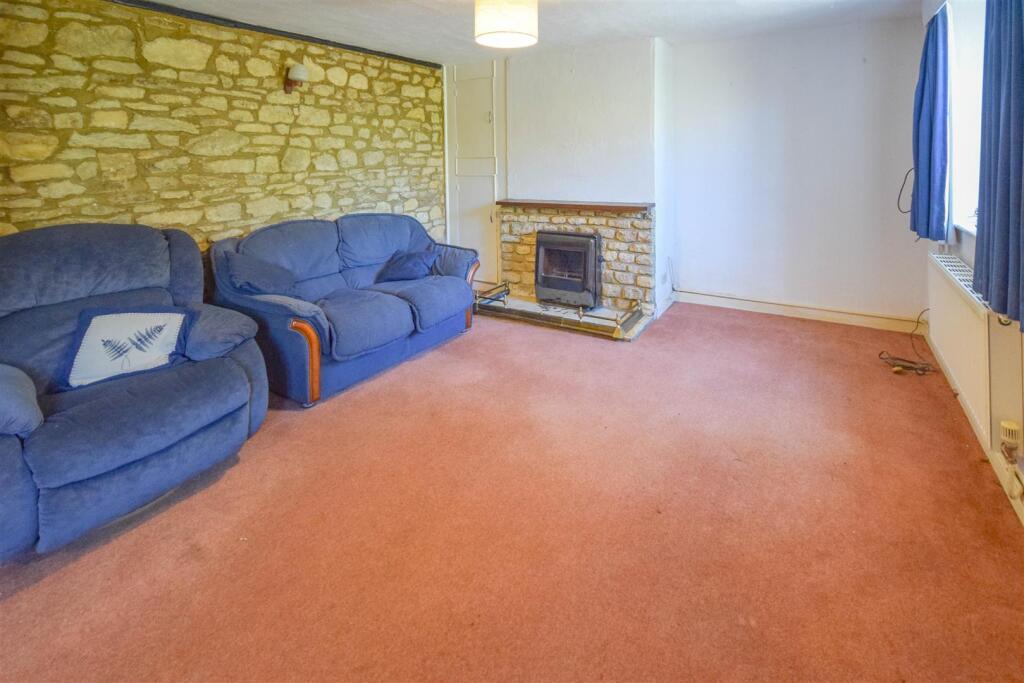 Leckhampstead Road, Wicken photo 3