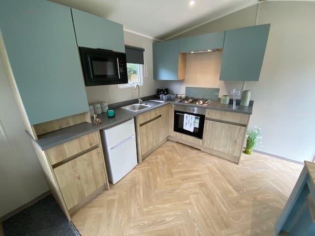 2024 Victory Lifestyle, Newhaven Holiday Park, Buxton, Derbyshire, SK17 0DT - View 4