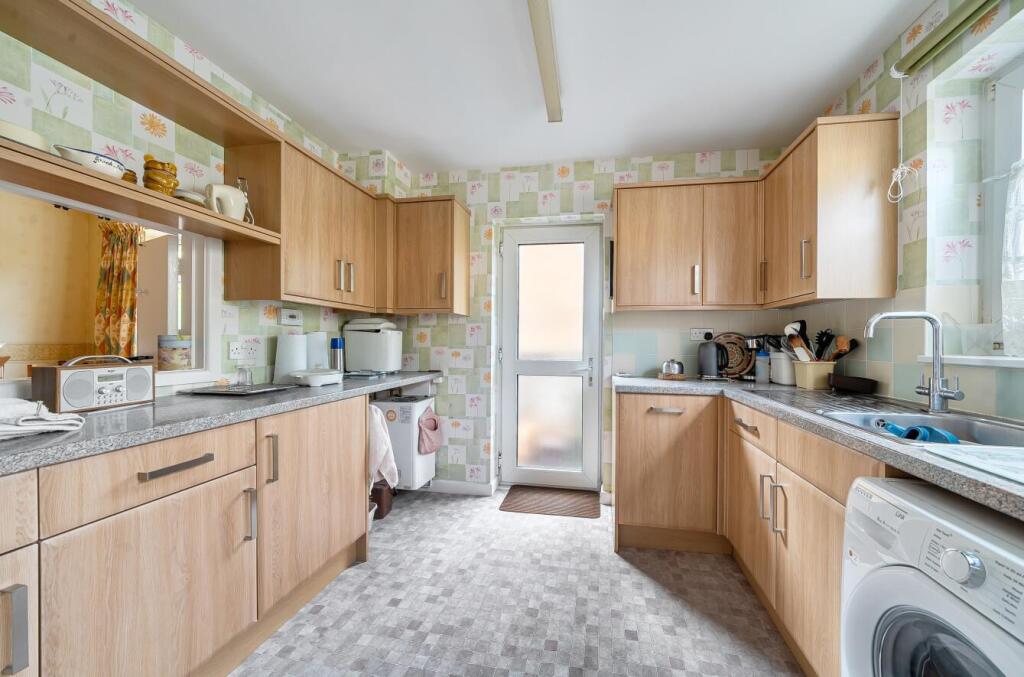 House in Southampton - View 3