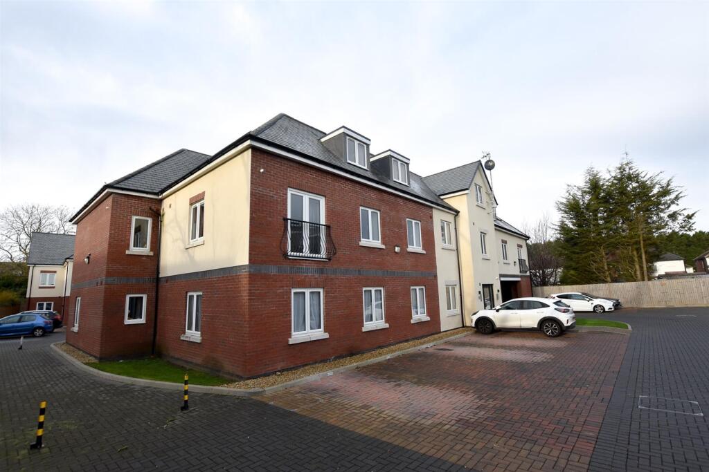 Main image of property: Paddock Way, Hinckley