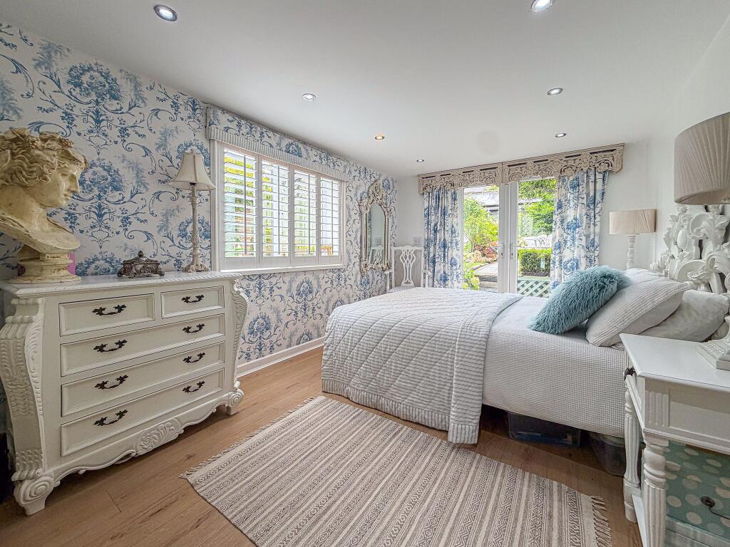 House in Newcastle upon Tyne - View 4