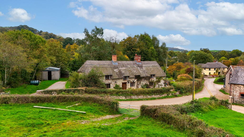 Main image of property: Farway, Colyton, EX24 6DG