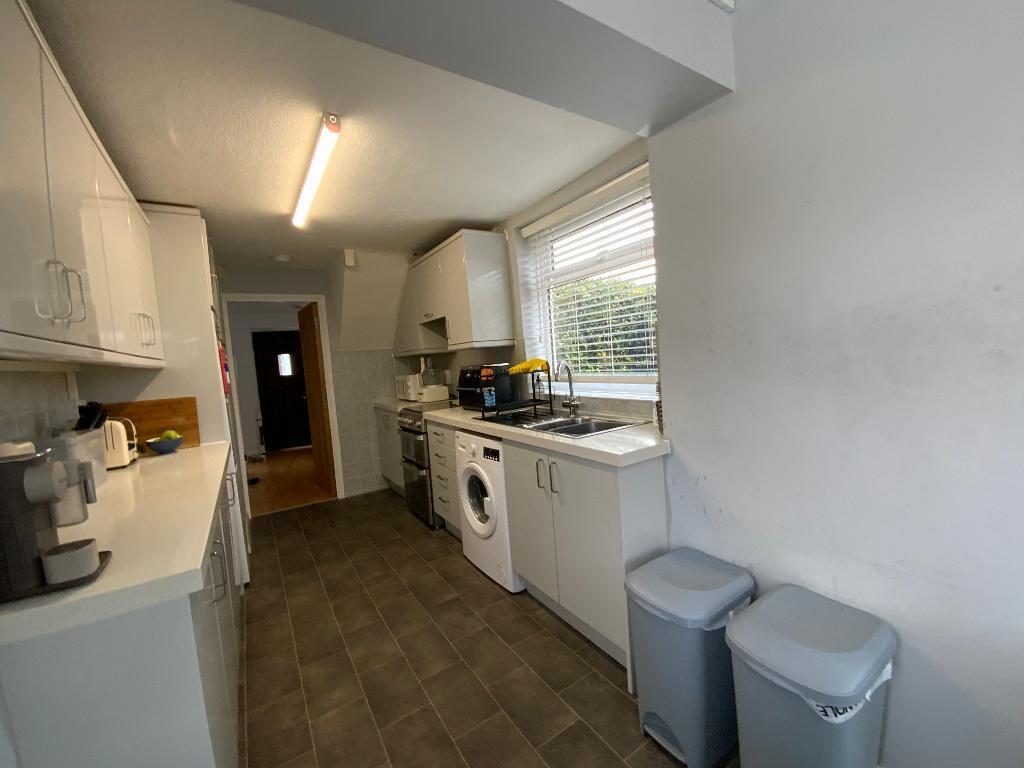 House in London, South Hornchurch - More