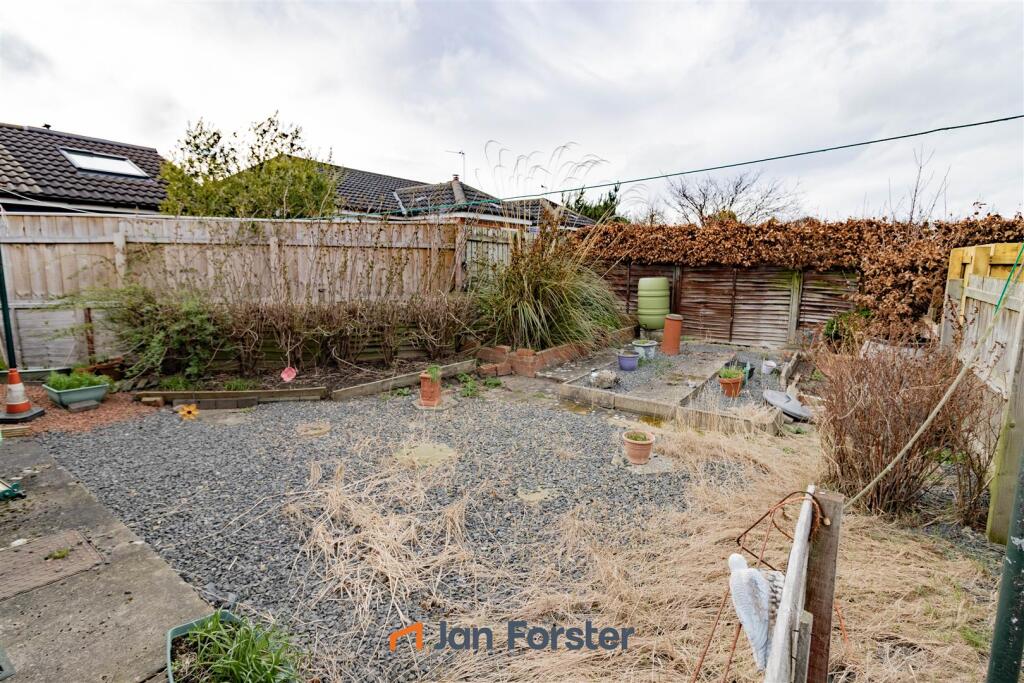 House in Newcastle upon Tyne, Coxlodge - View 6