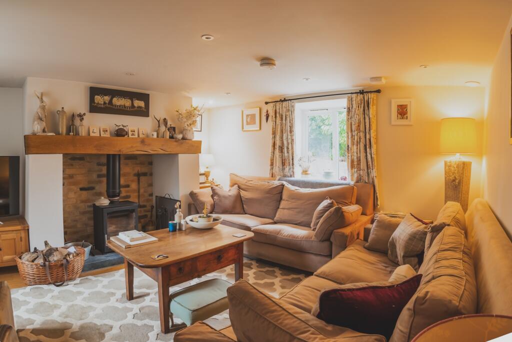 Fox Barn Farm, Polmear Hill, Fowey, PL24 2TJ photo 4