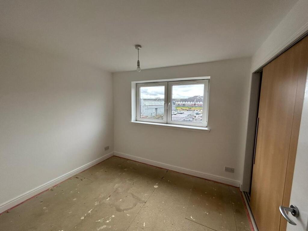 96 Saracen Street, Glasgow G22 5AU photo 3