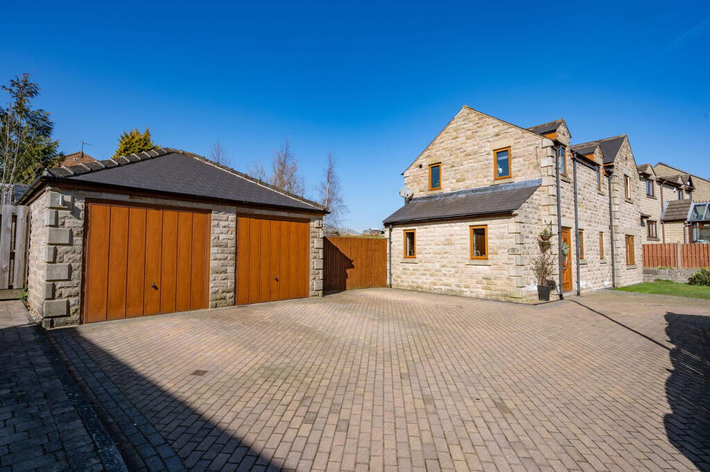 Hartcliffe View, Thurgoland, Sheffield, S35 7BD photo 4