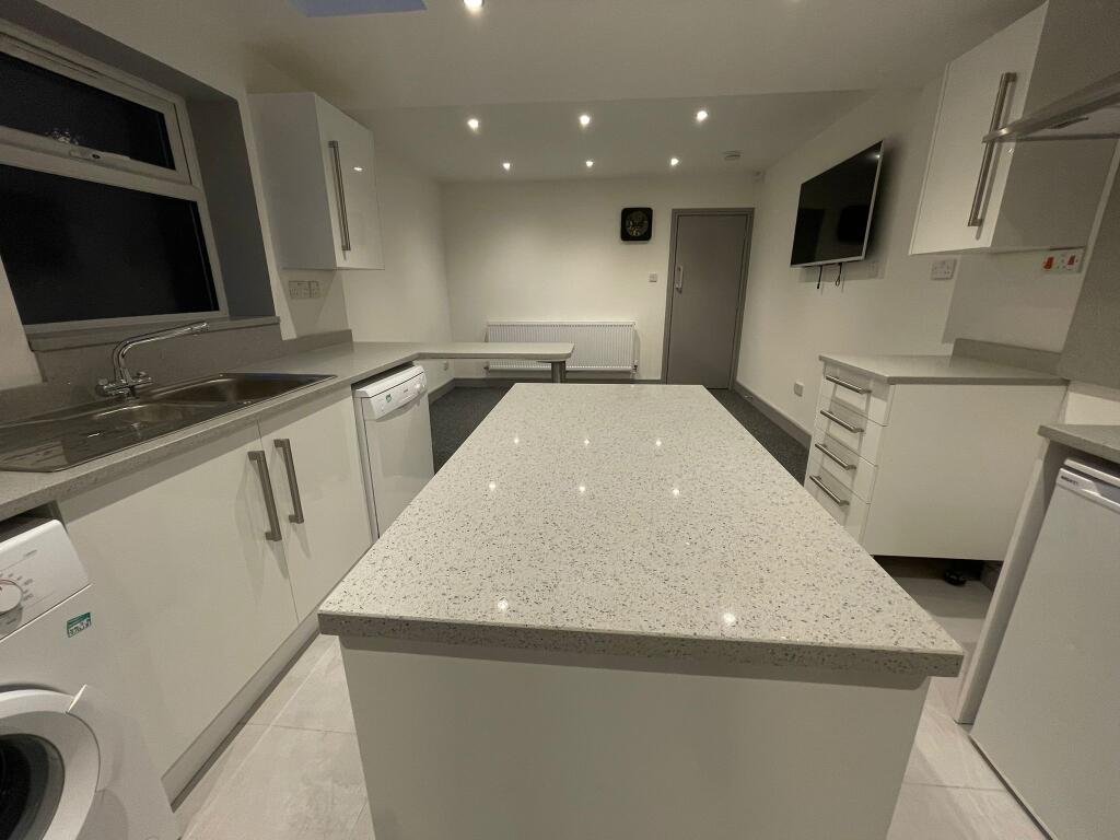 House in Birmingham - View 3