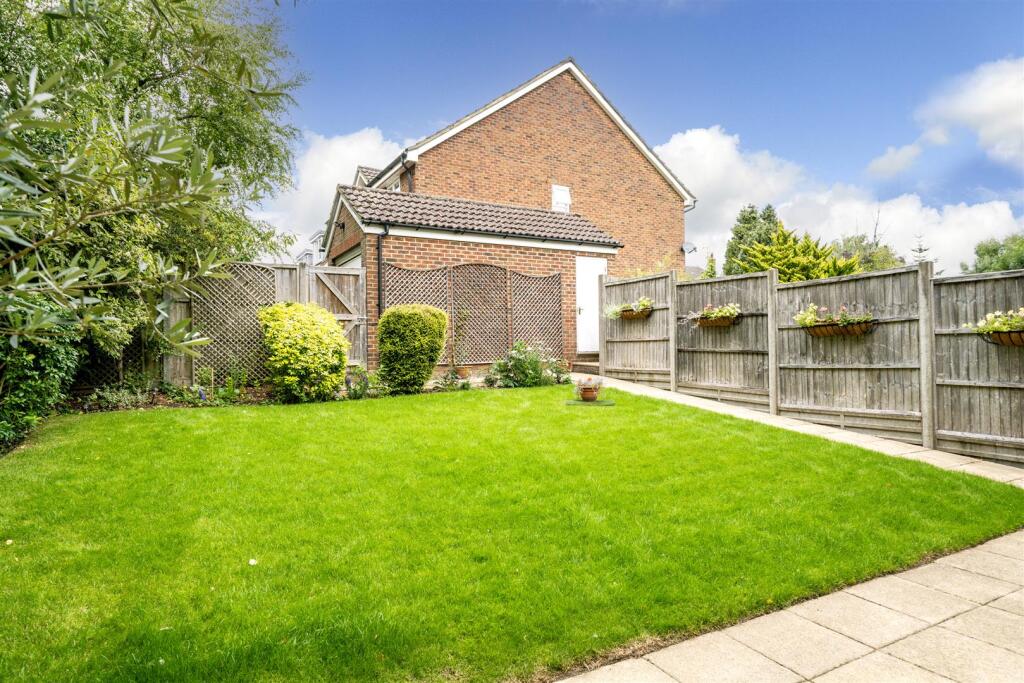 House in St Albans, Milehouse - View 3