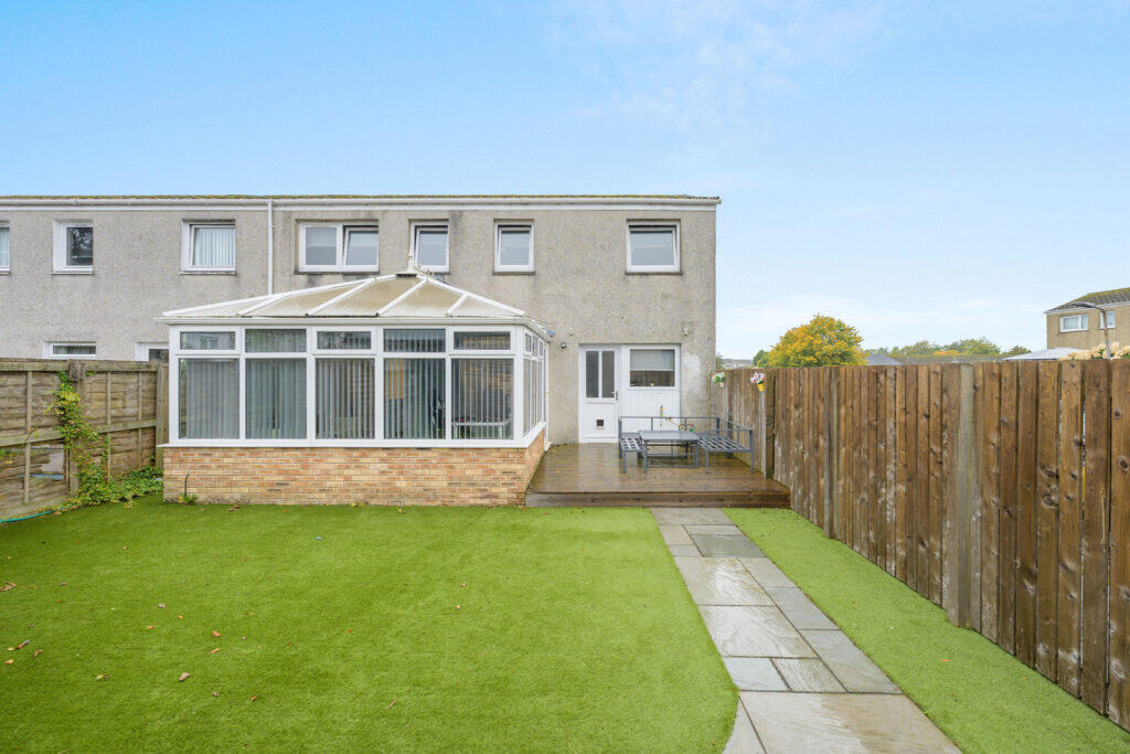 Main image of property: Maple Court, Cumbernauld