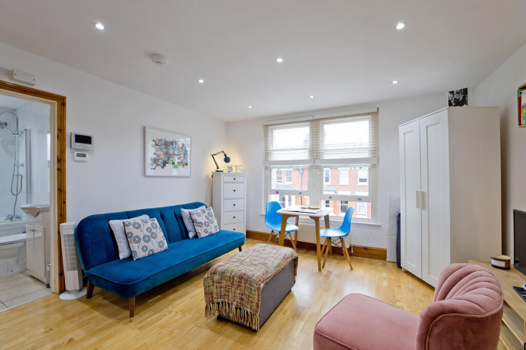 Main image of property: Calabria Road, London, N5