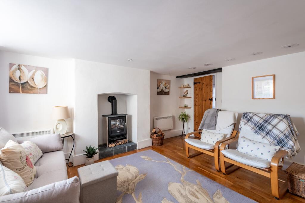 Thatch Cottage, Chittlehampton photo 3