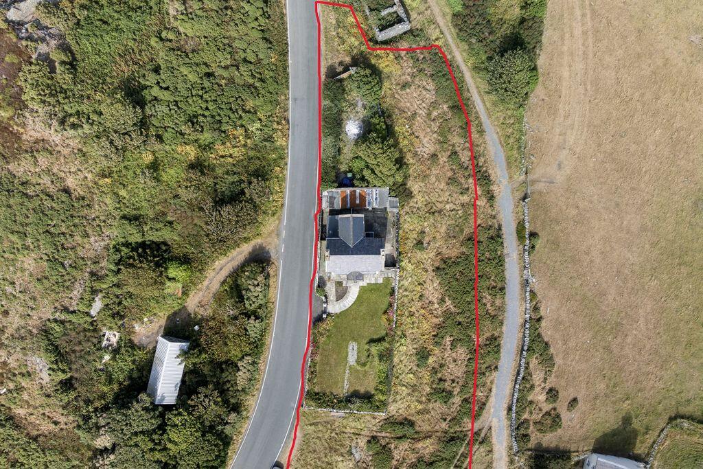 House in Cregneash, Rushen - View 2