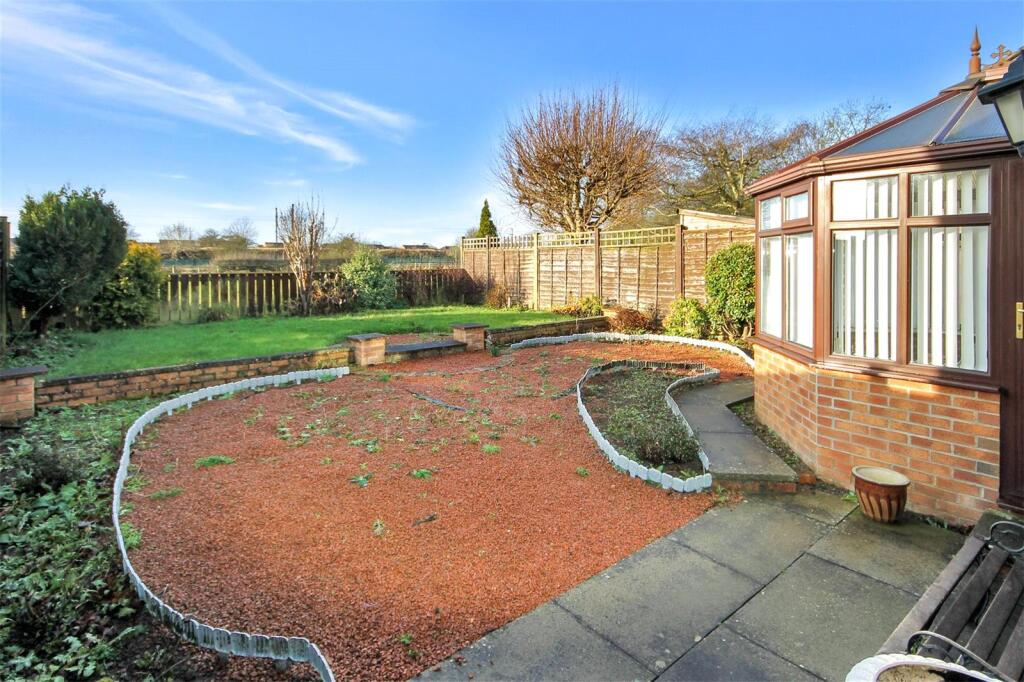 St James Drive, Northallerton, DL7 photo 3