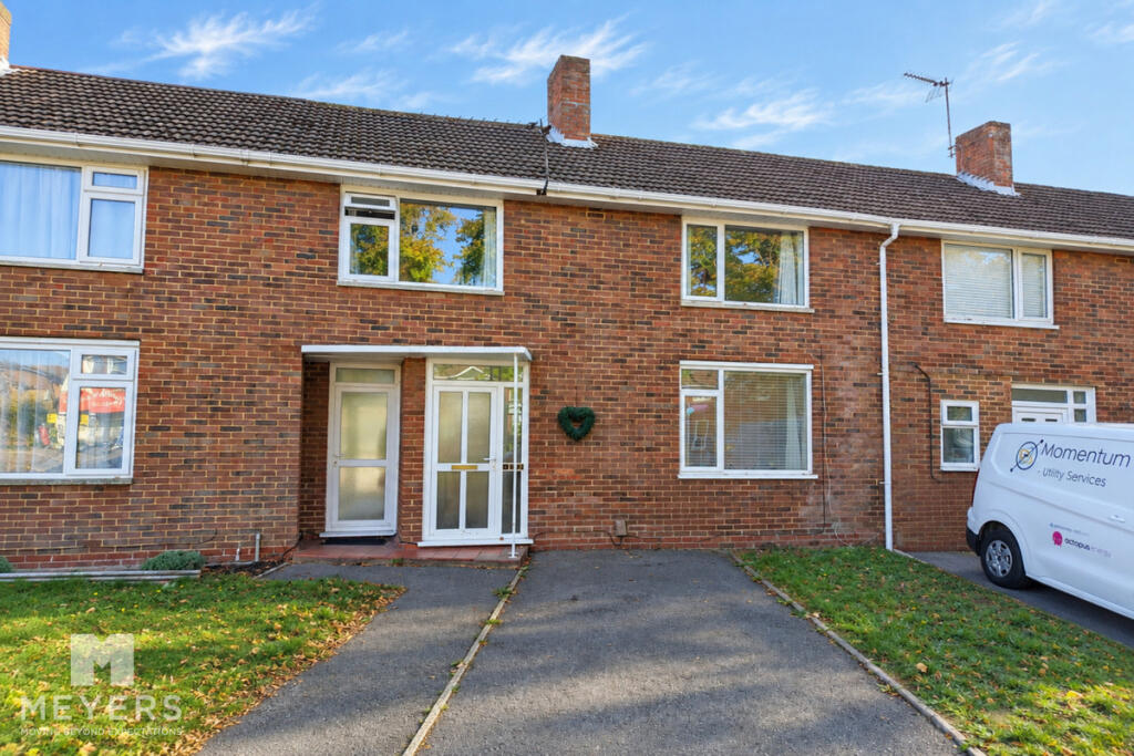 Main image of property: Barrack Road, Christchurch, BH23 2
