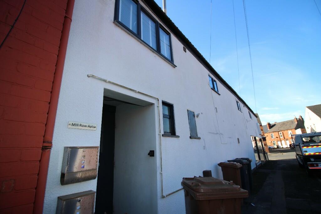Main image of property: ONE BED APARTMENT BURTON RD LINCOLN