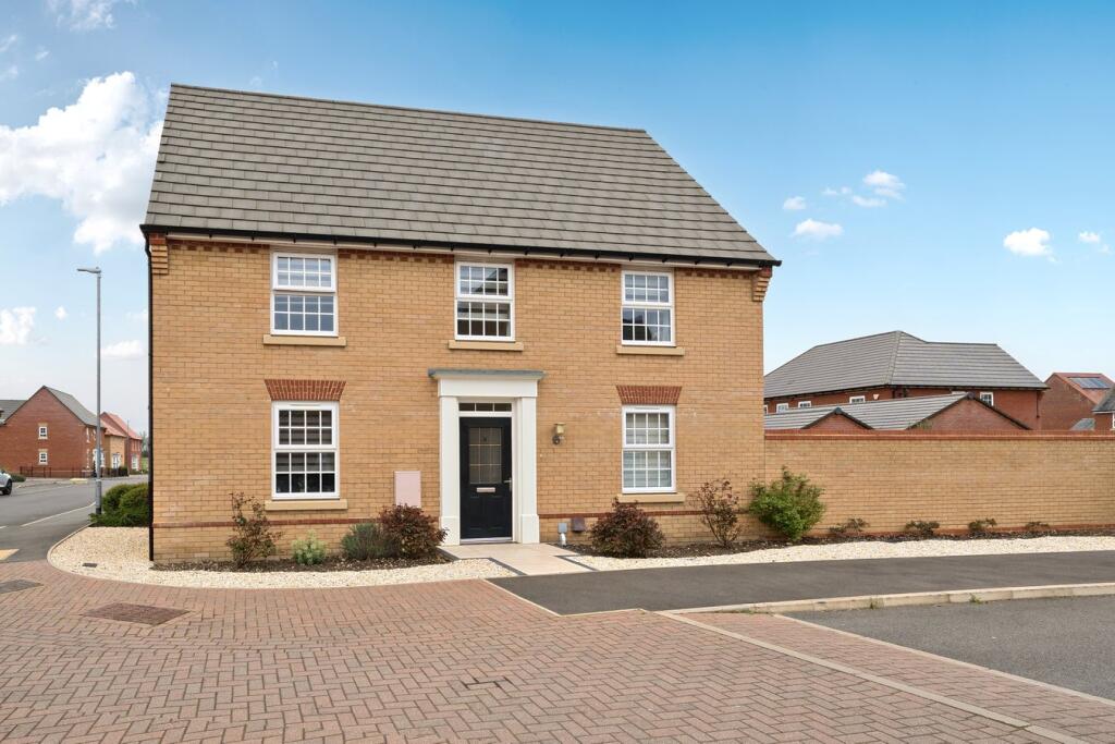 Main image of property: Spruce Meadow, Stotfold, SG5