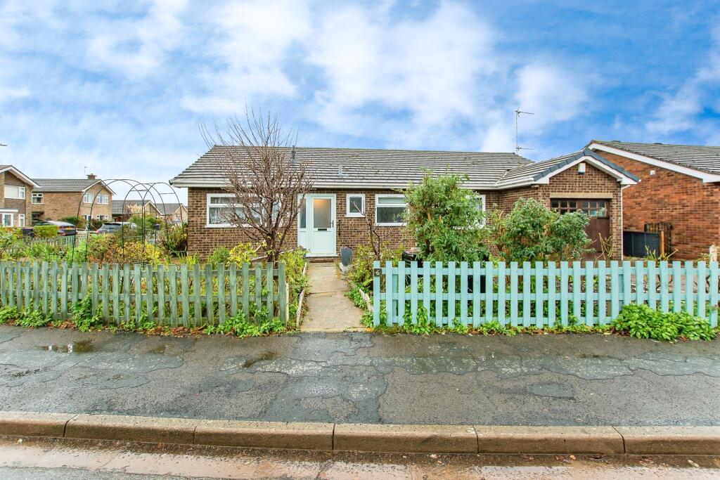 3-bed bungalow on Ashlawn Drive, BOSTON, £240,000