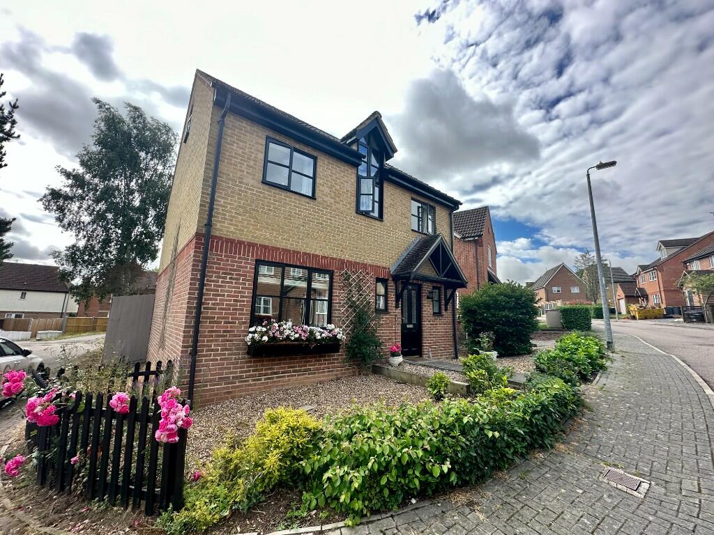 Main image of property: Lukins Drive, Dunmow, Essex, CM6