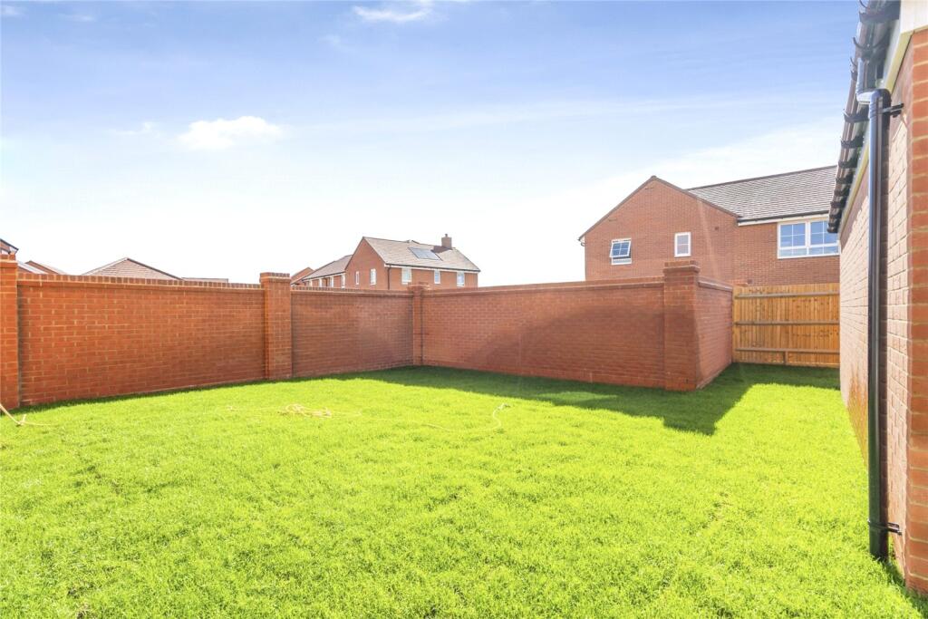 House in Portsmouth - View 2