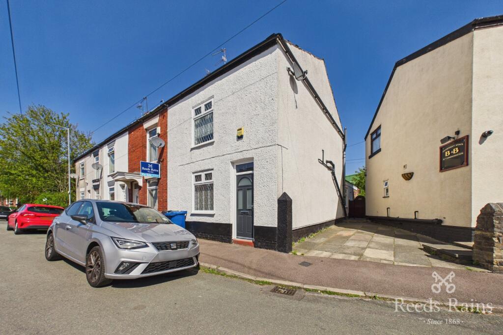 Main image of property: Mount Pleasant, Hazel Grove, Stockport, Cheshire, SK7