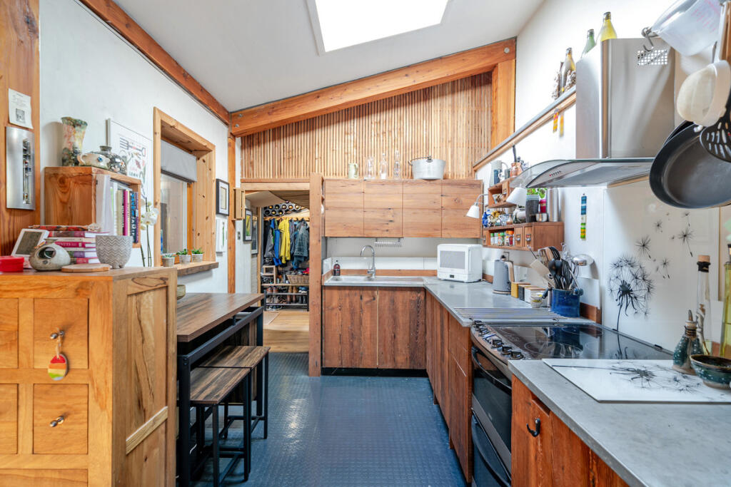 Clyde Road, Bristol, BS36 photo 3
