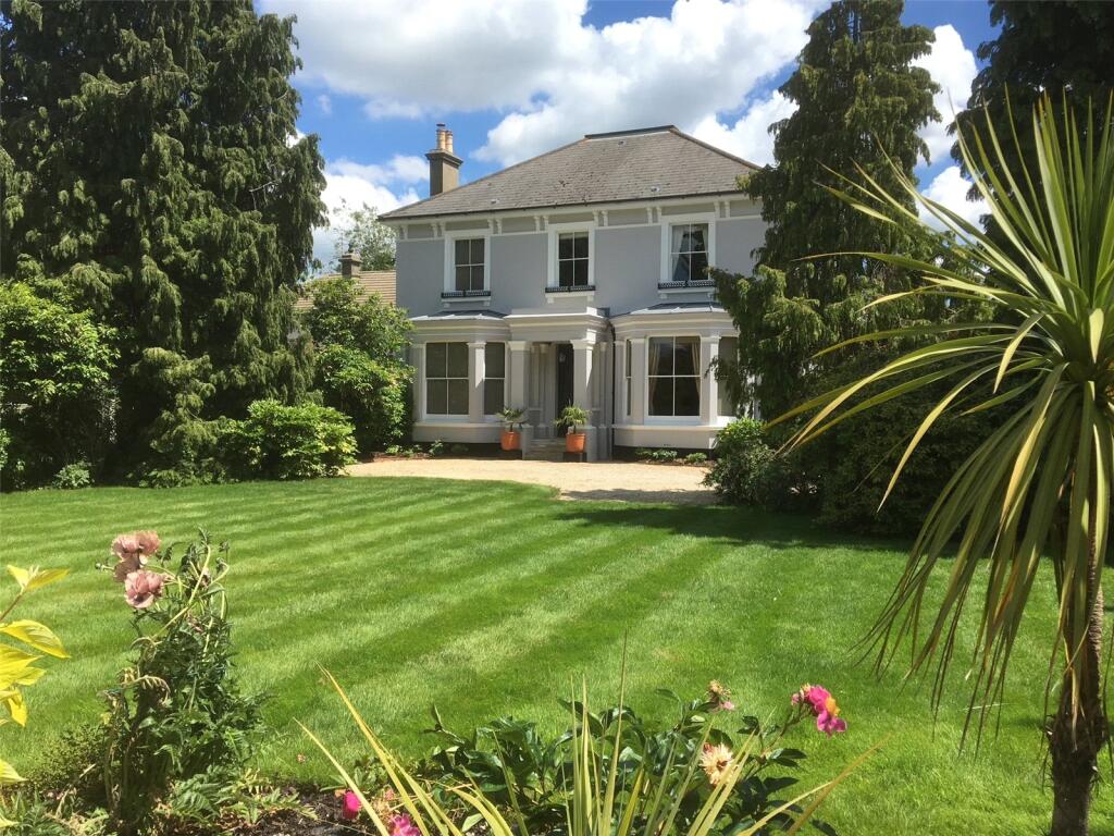 House in Burgess Hill, World's End
