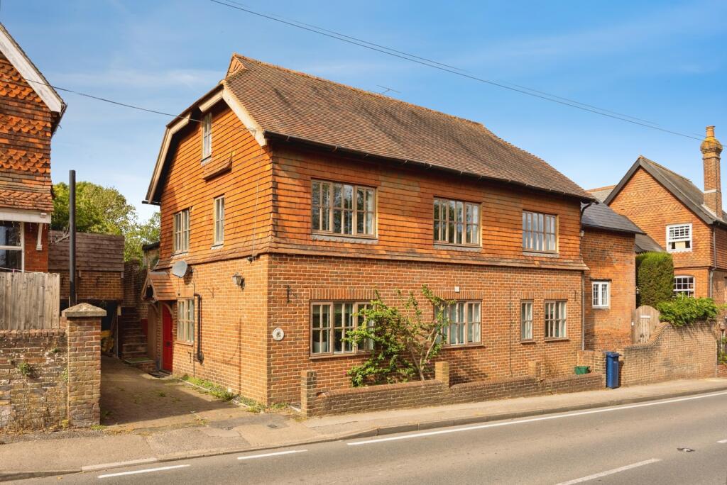 Main image of property: Petworth Road, Witley, Godalming, Surrey, GU8