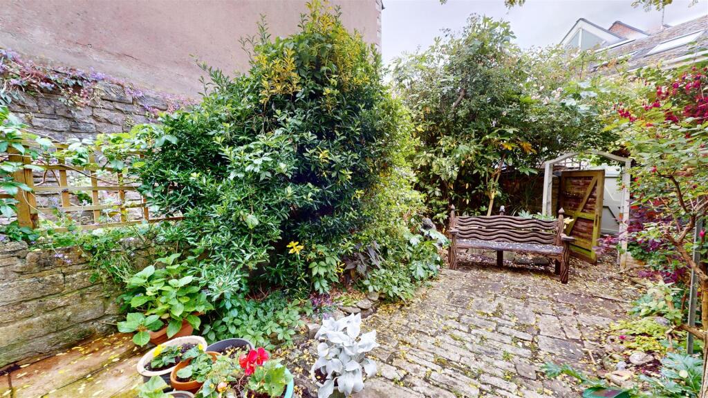 Property photo 10
